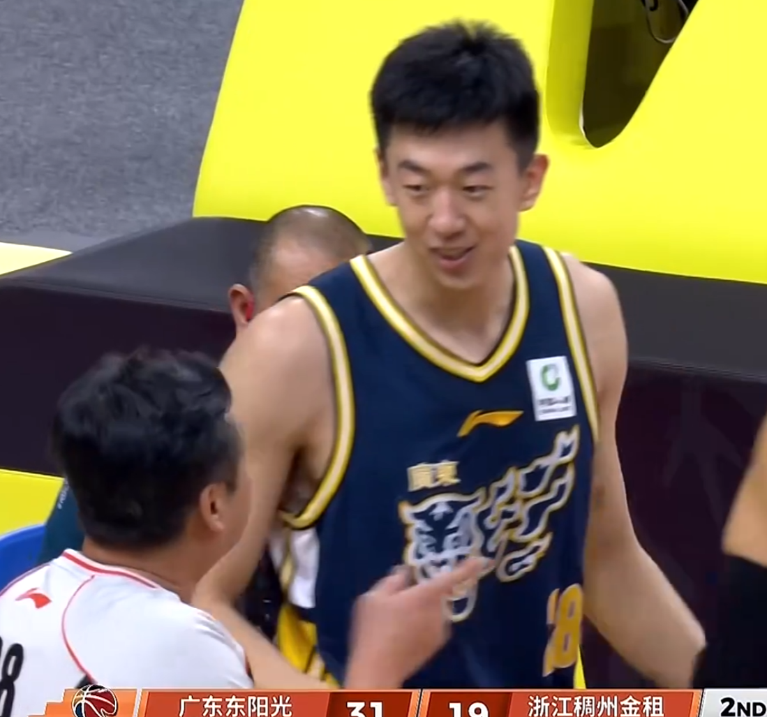 广东3消息！买断王少杰受阻，杜锋将出国学习，奎因有望加薪续约