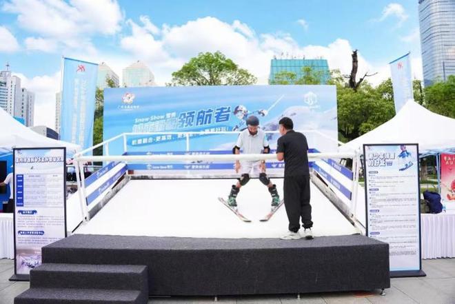胡金秋交易生变！球员本人具备一票否决权，山西上海抢人难度增大