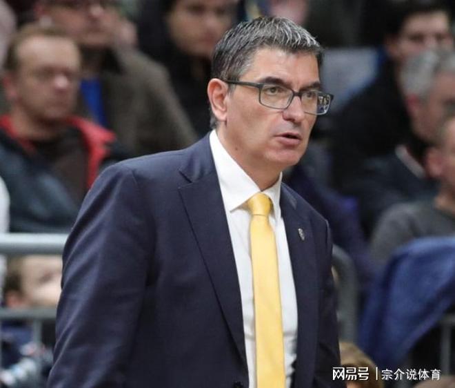 4年2400万美元！沙梅特续约尼克斯：总冠军射手成功留队