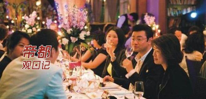 1年2770万美元！格林续约勇士继续搭档库里：合同不含交易否决权