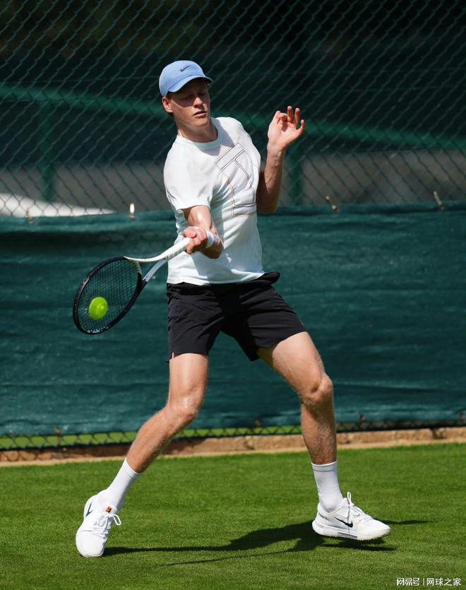 冲击NBA联赛！徐昕被曝暂别男篮集训队，郭士强惨遭重大打击！