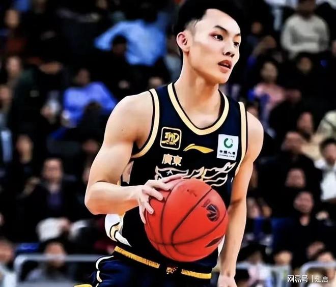 杨瀚森成交易筹码！快船为何愿意送走小琼斯，美媒建议1换4！