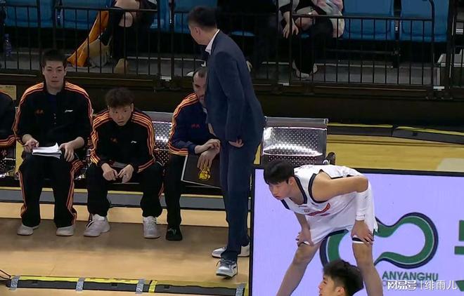 全红婵不对劲，不是她以后不比赛了，而是她今年19岁了，居然开始了自己的精致路线