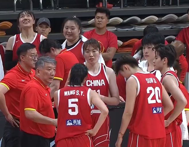 一「拍」即合,红土相聚:FILAKIDS钻石杯首个红土双打赛事圆满落幕