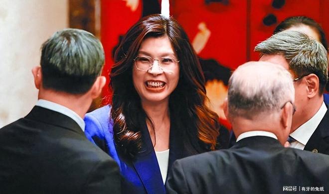 锁定2大强援还在抢大鱼!山东追国手后卫,邱彪升级阵容想夺冠?